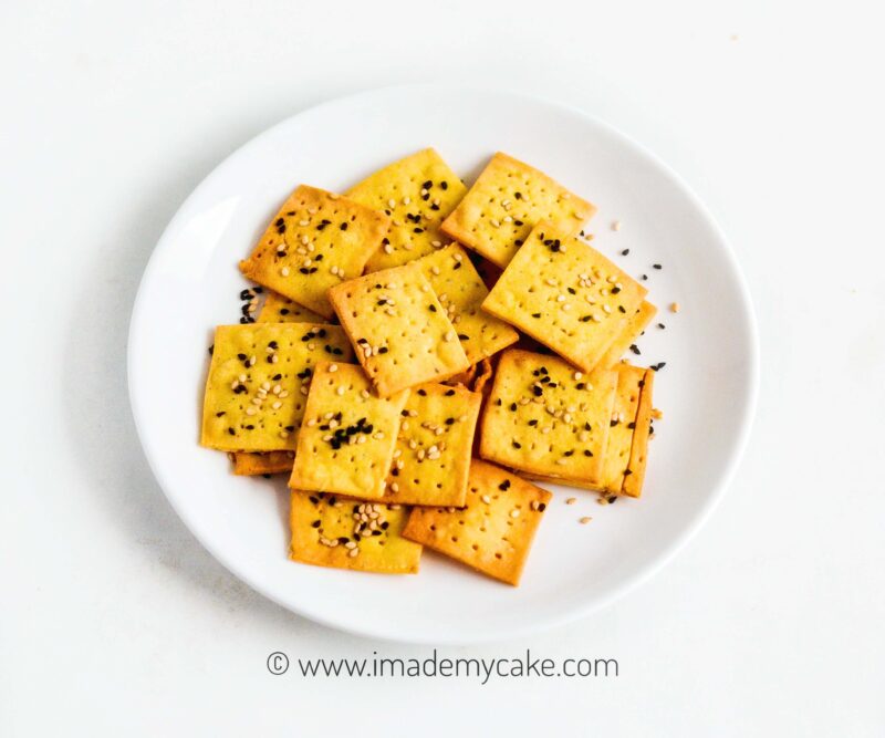 chickpea flour crackers