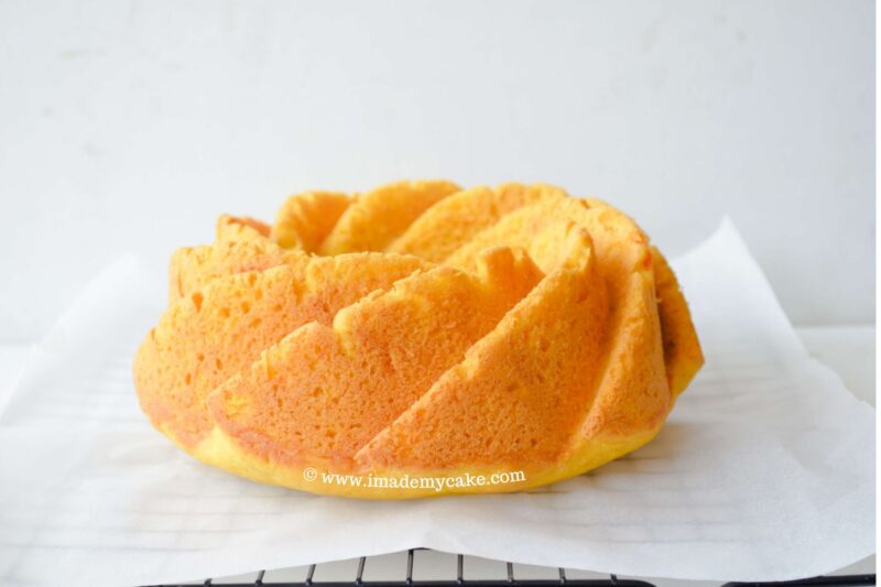 eggless mango bundt cake
