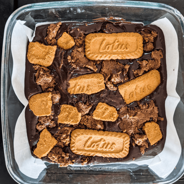 eggless biscoff brownies